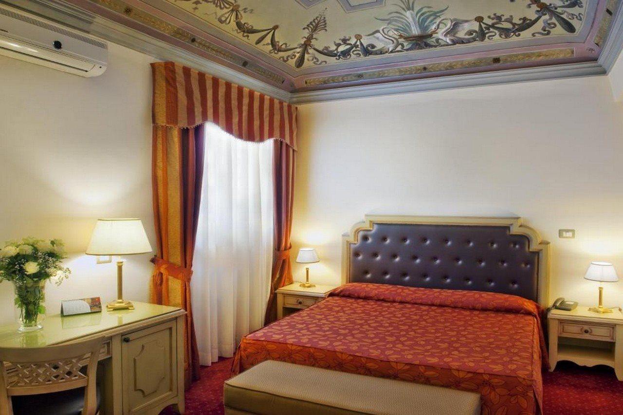 Hotel Manganelli Palace Catane Chambre photo